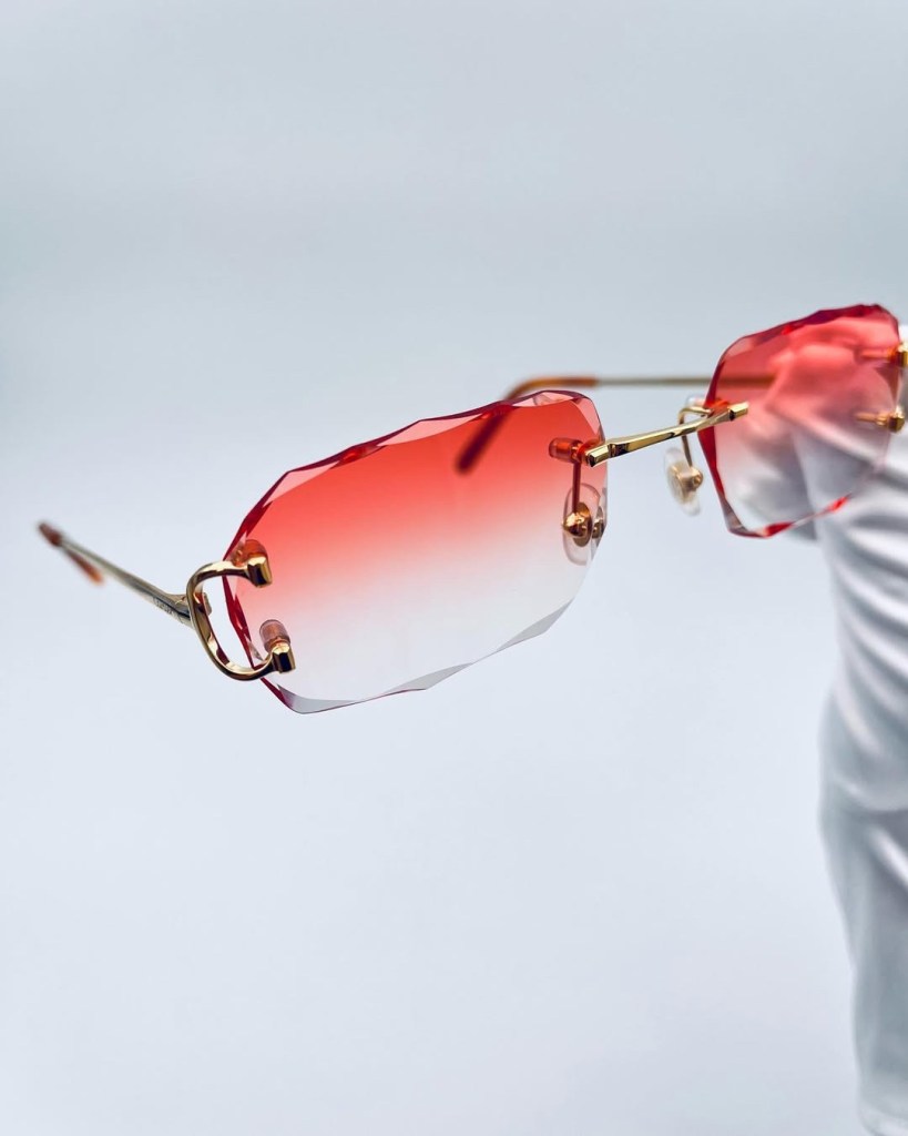 Diamond Cut Rimless Ruby Gold